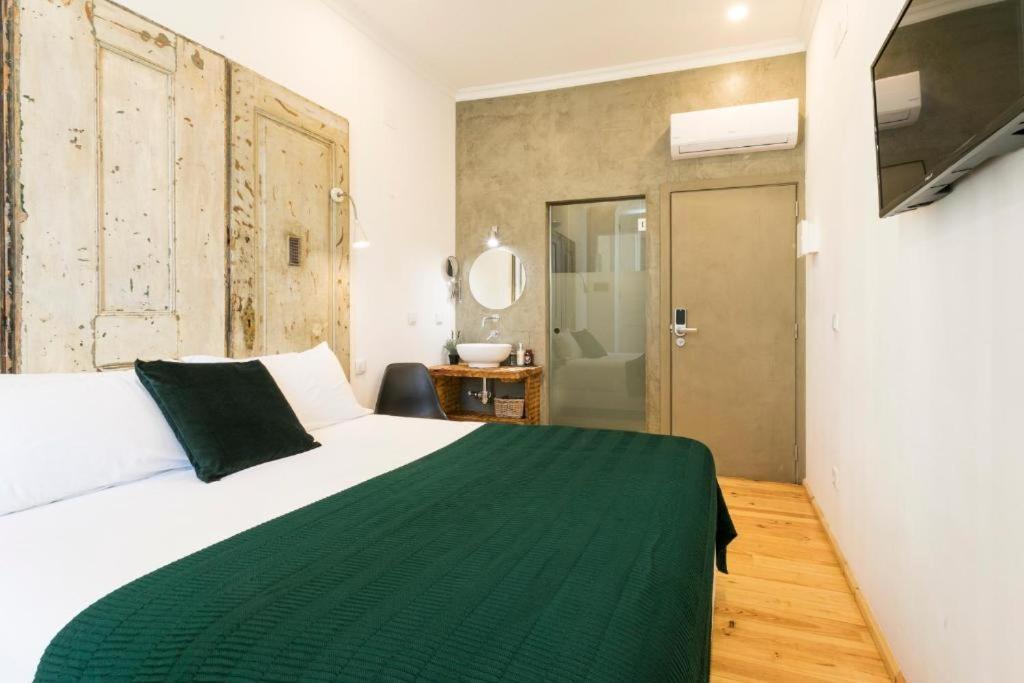 262 บูทิก โฮเต็ล Hotel ลิสบอน ภายนอก รูปภาพ